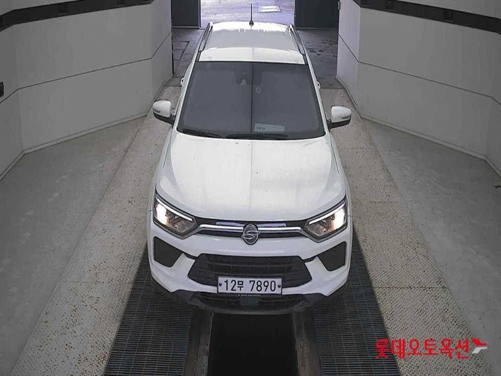 Ssangyong Korando - Vista 6