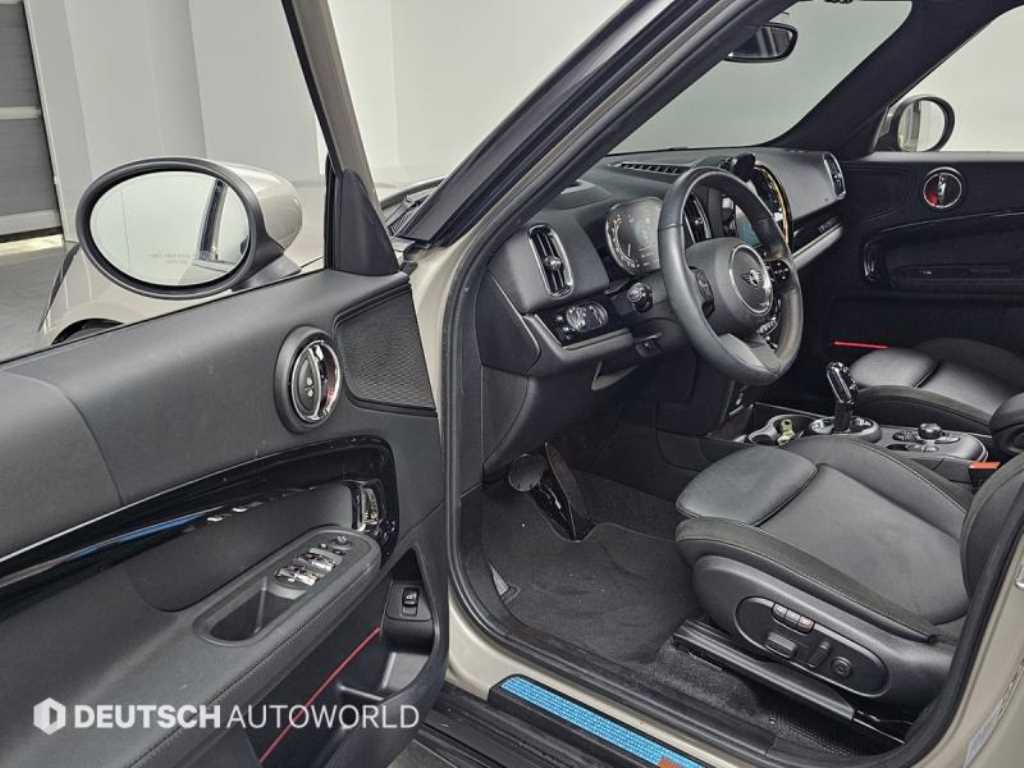 Mini Countryman - Vista 11