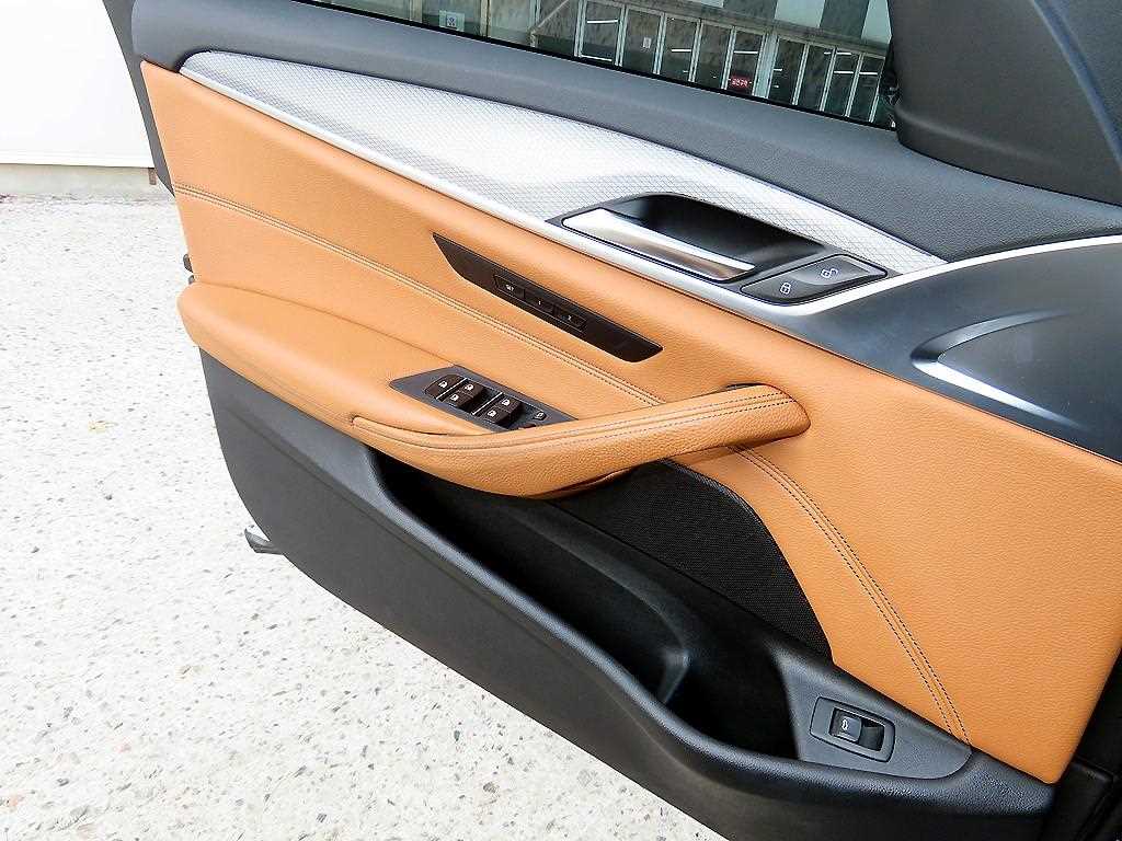 BMW 5 Series - Vista 12