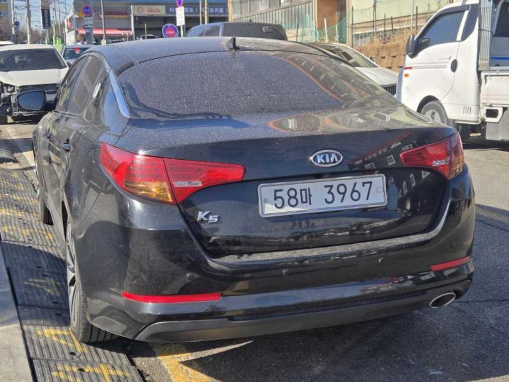 KIA K5 - Vista 4