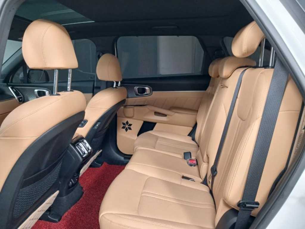 KIA Sorento - Vista 7