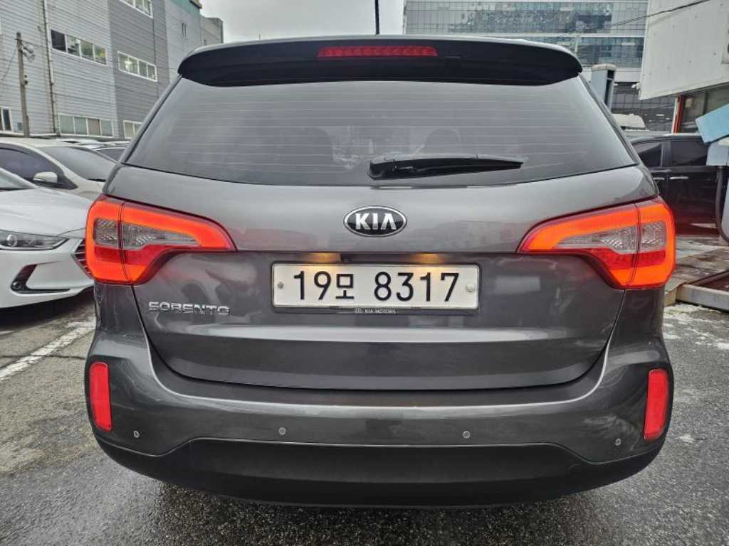 KIA Sorento - Vista 4