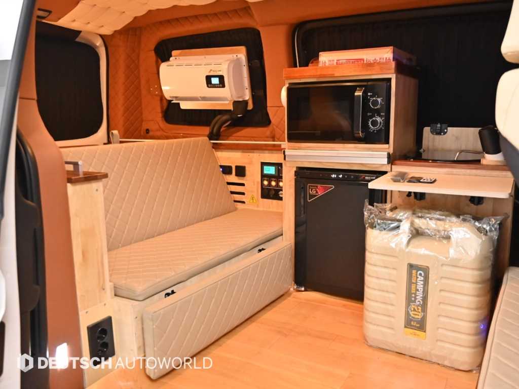 HYUNDAI Staria - Vista 12