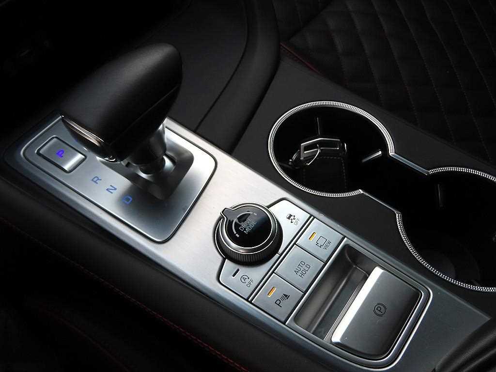 Genesis G70 - Vista 11