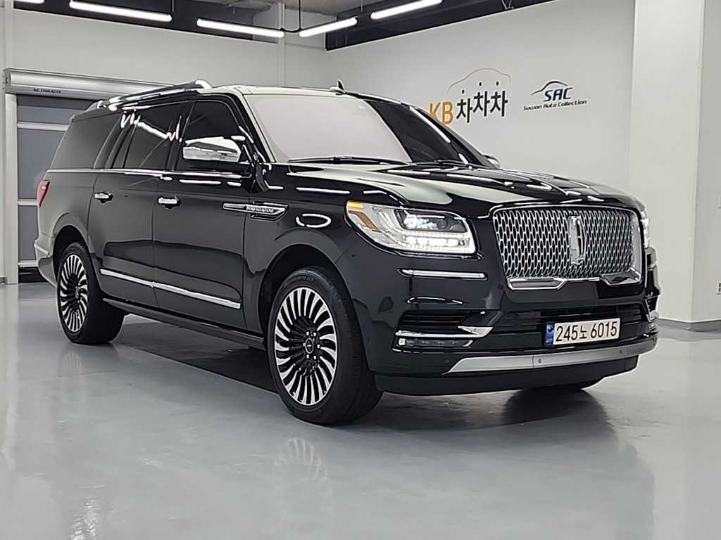 Lincoln Navigator - Vista 4