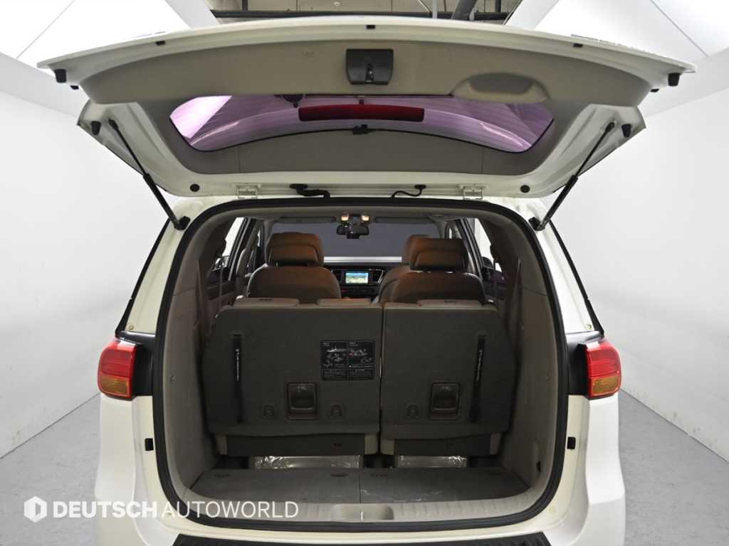 KIA Carnival 2017 Blanco - Importación desde Corea - HF Imports Iquique - Foto 20