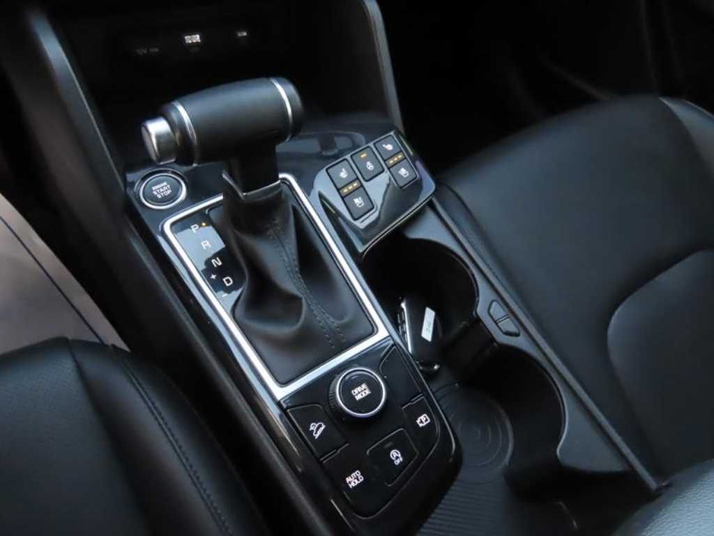 KIA Sportage 2022 Negro - Importación desde Corea - HF Imports Iquique - Foto 17