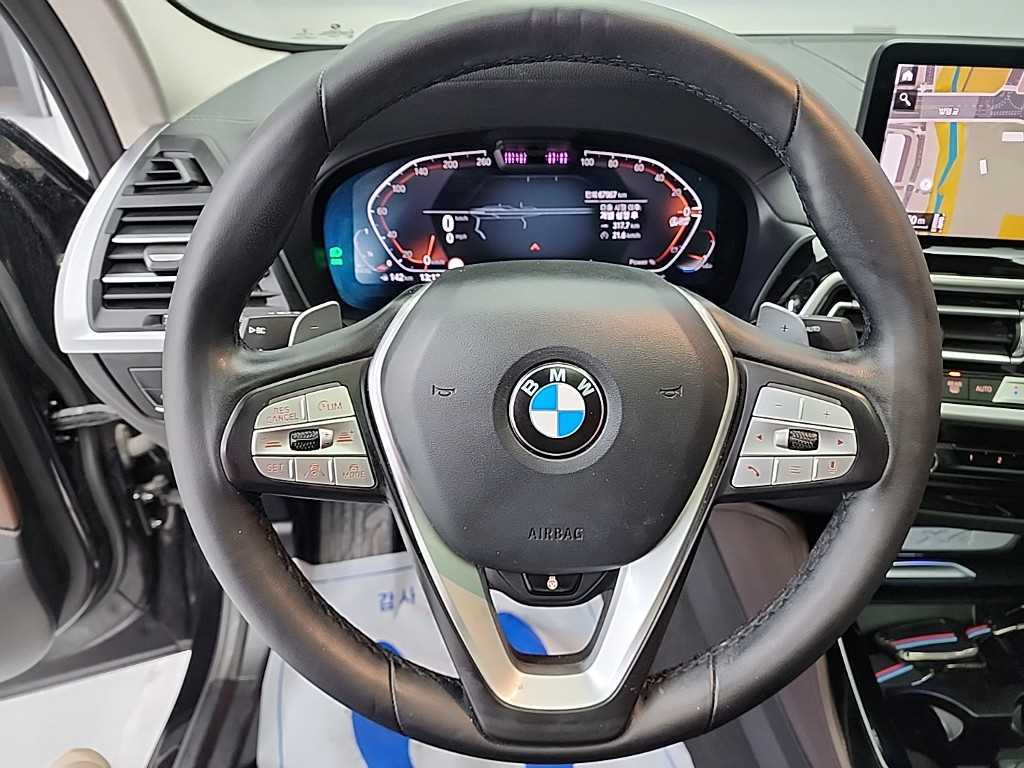 BMW X4 - Vista 10