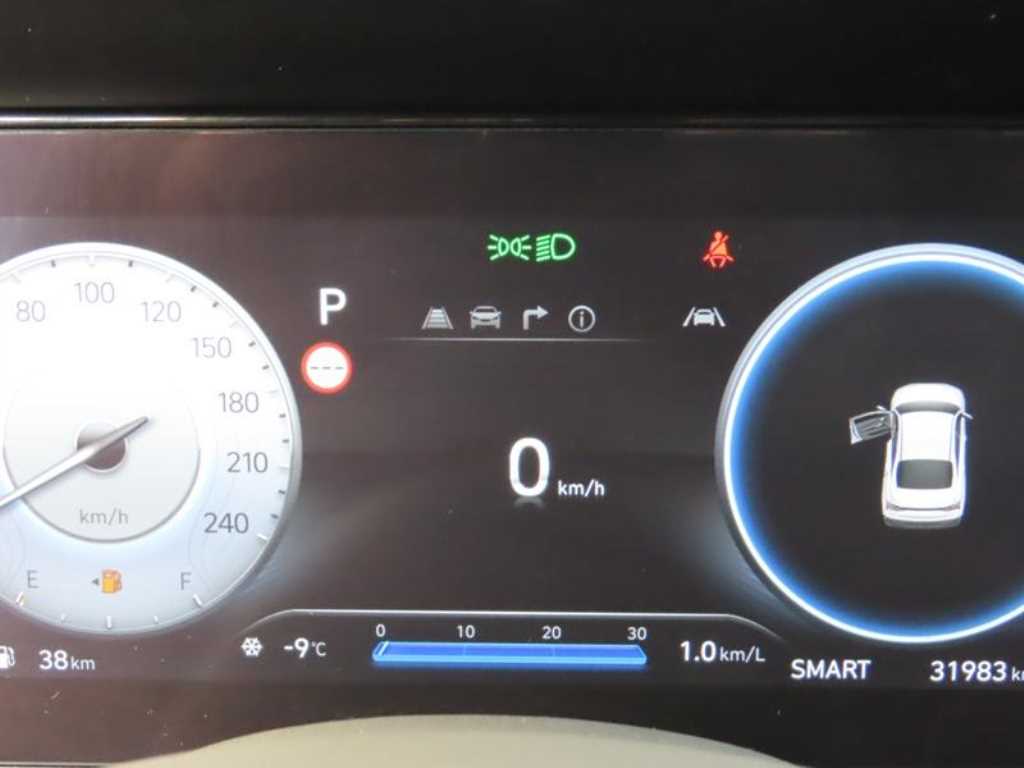 HYUNDAI Avante - Vista 12