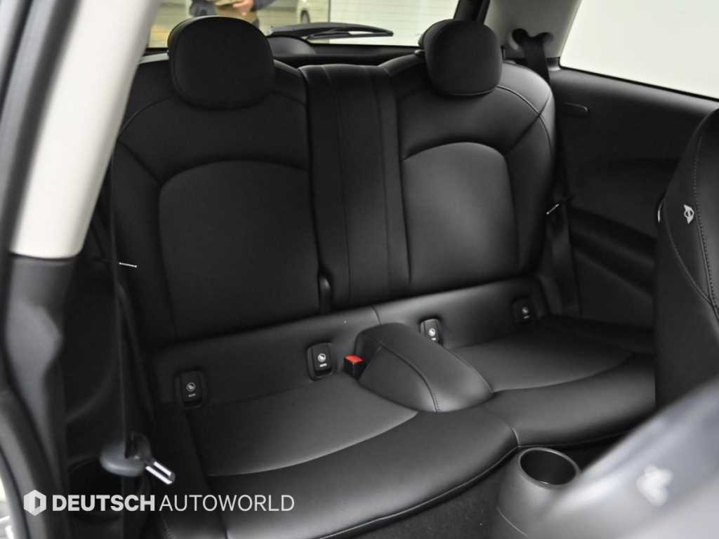 Mini Cooper - Vista 12