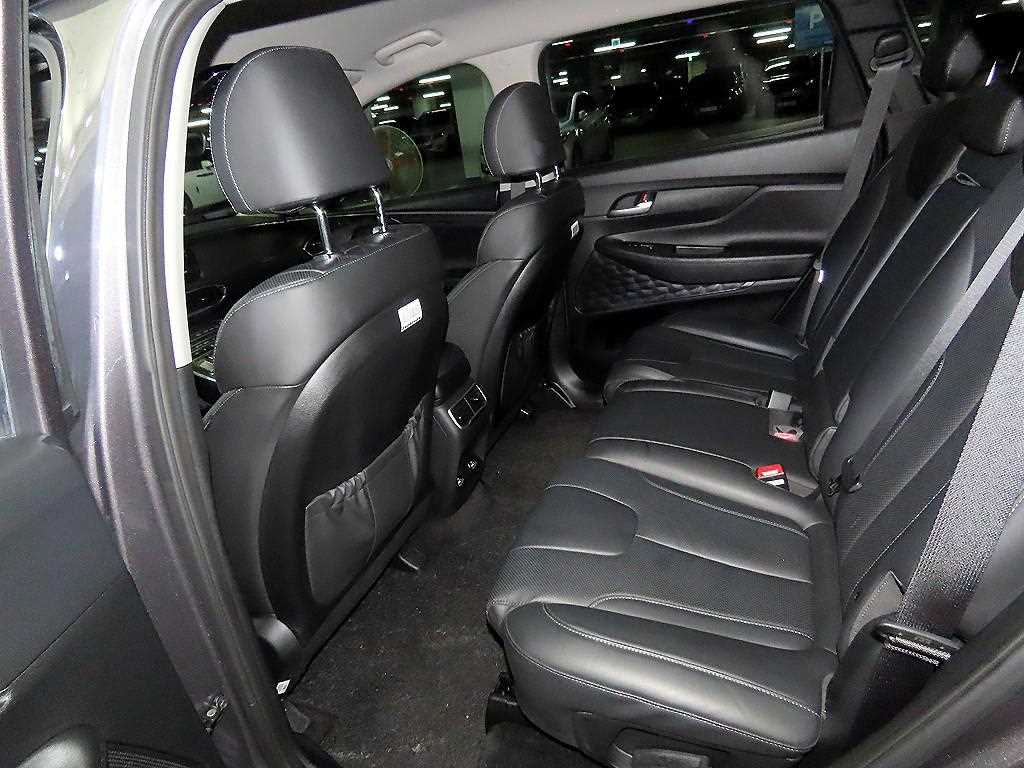 HYUNDAI Santa Fe - Vista 5