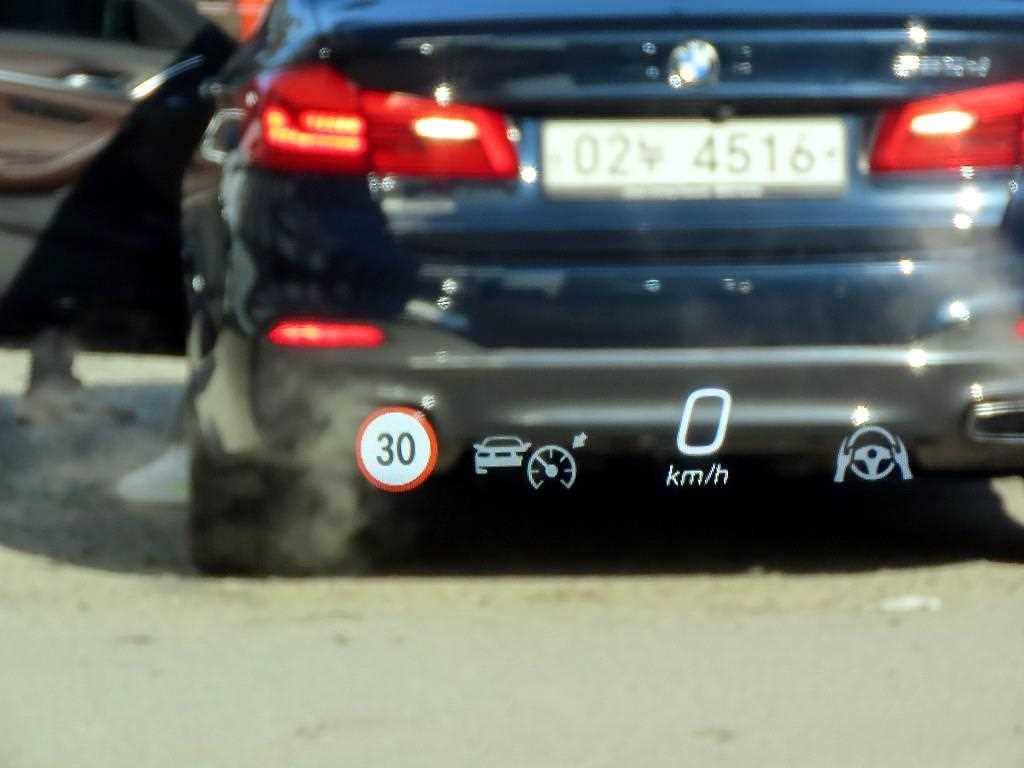 Mercedes Benz GLC Class - Vista 10