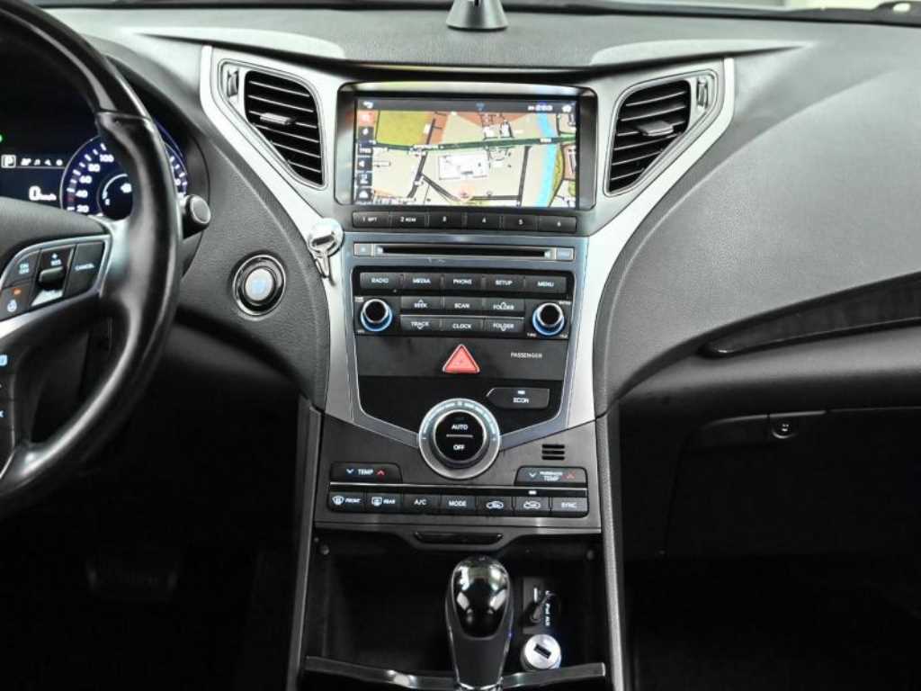 HYUNDAI Grandeur - Vista 8