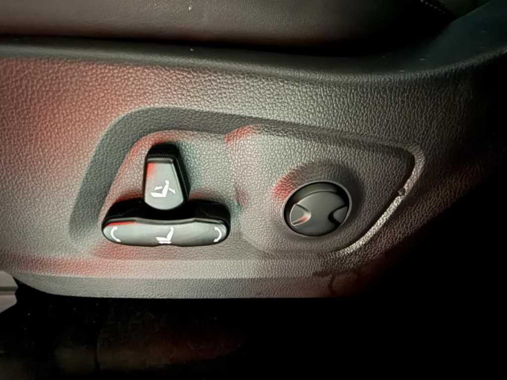 Ssangyong Rexton - Vista 10