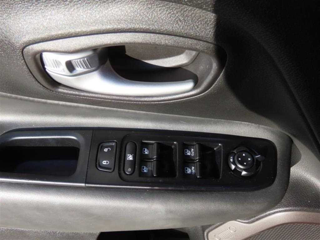 Jeep Renegade - Vista 12