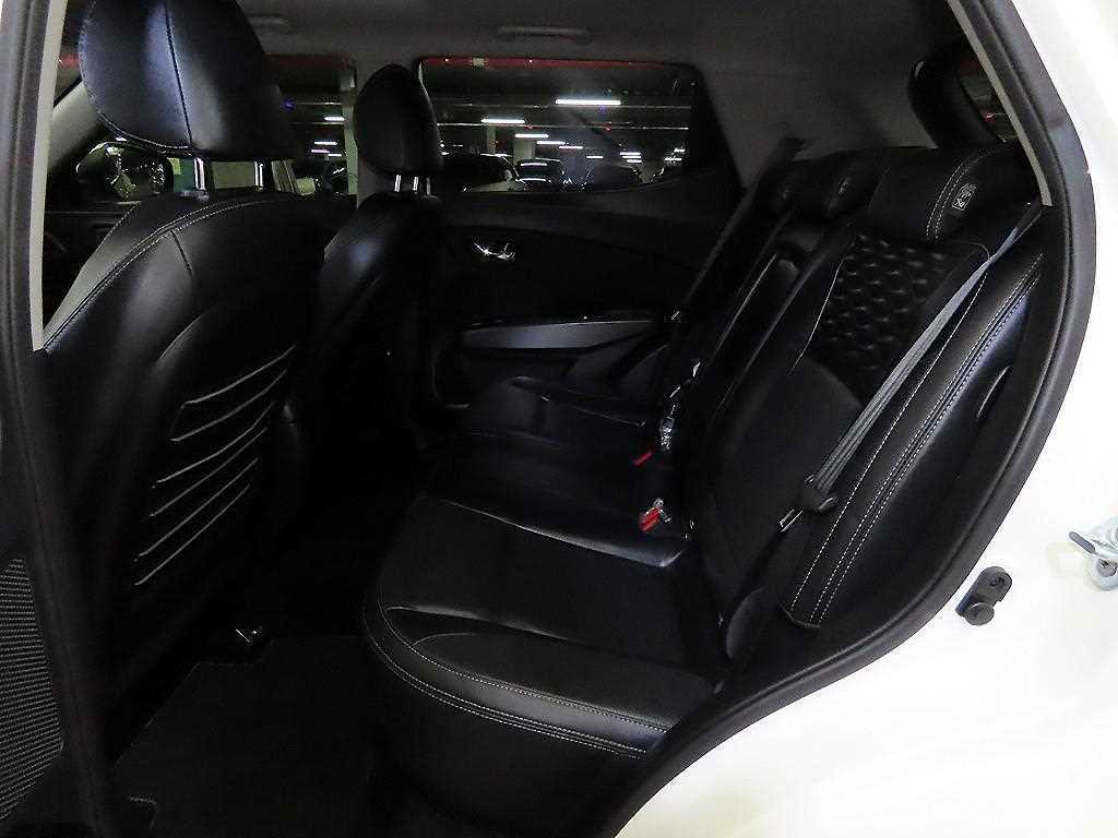 Ssangyong Tivoli - Vista 7