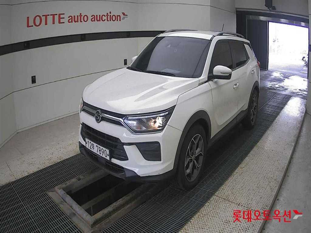 Ssangyong Korando - Vista 8