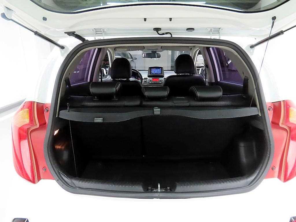 KIA Morning - Vista 5