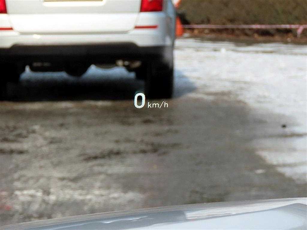 Genesis G70 - Vista 10