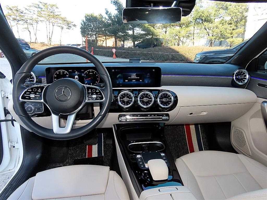 Mercedes Benz A Class - Vista 7