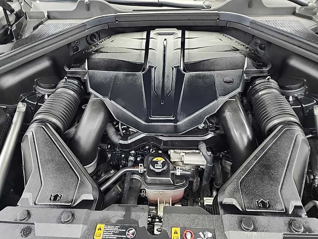 Genesis GV80 - Vista 5