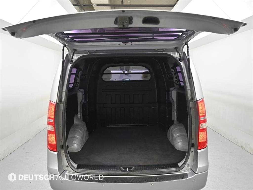 HYUNDAI Starex 2015 Plateado - Importación desde Corea - HF Imports Iquique - Foto 20