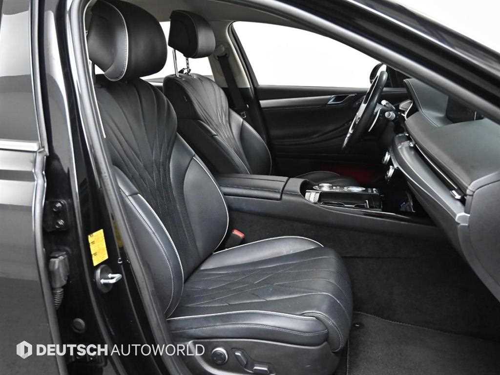 Genesis G80 - Vista 10