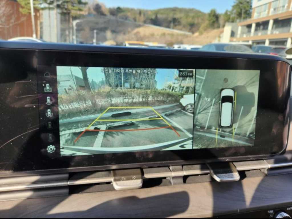 KIA Carnival - Vista 5