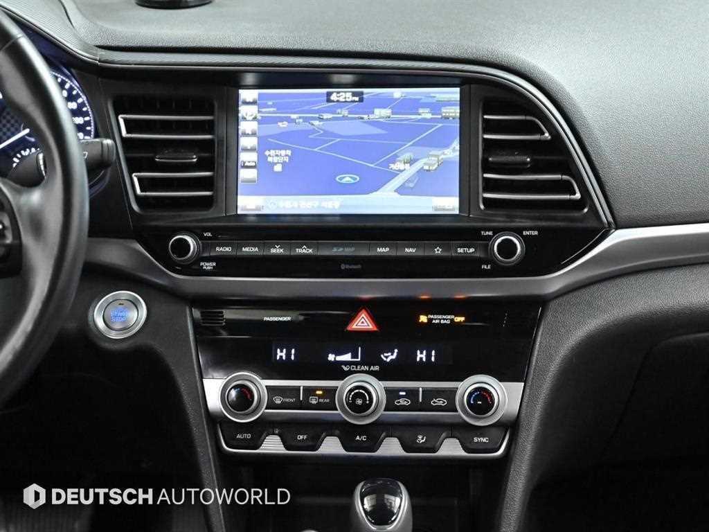 HYUNDAI Avante 2019 Gris - Importación desde Corea - HF Imports Iquique - Foto 13