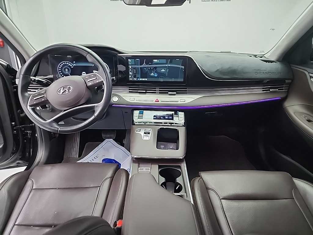 HYUNDAI Grandeur - Vista 7