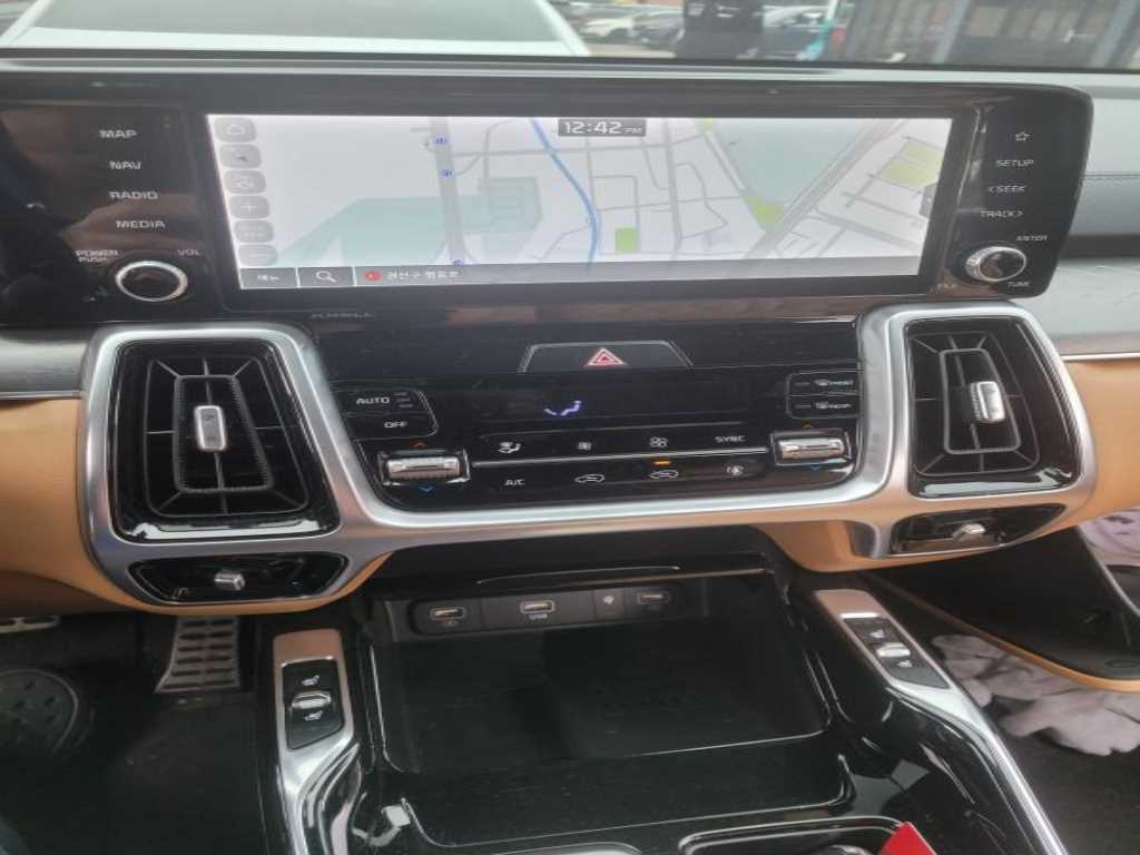 KIA Sorento - Vista 5