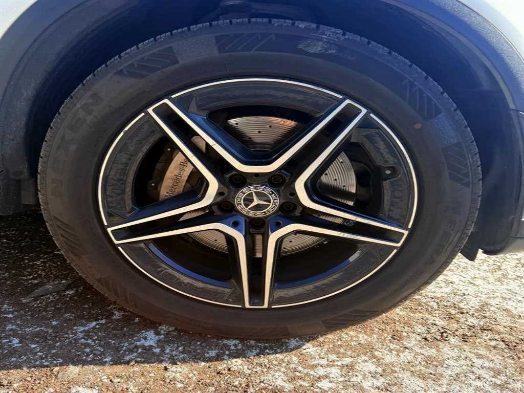 Mercedes Benz GLC Class - Vista 9