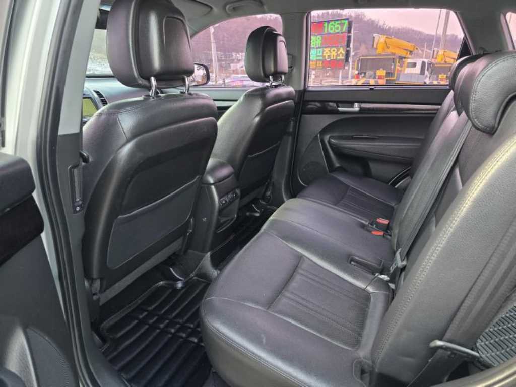 KIA Sorento 2014 Plateado - Importación desde Corea - HF Imports Iquique - Foto 13