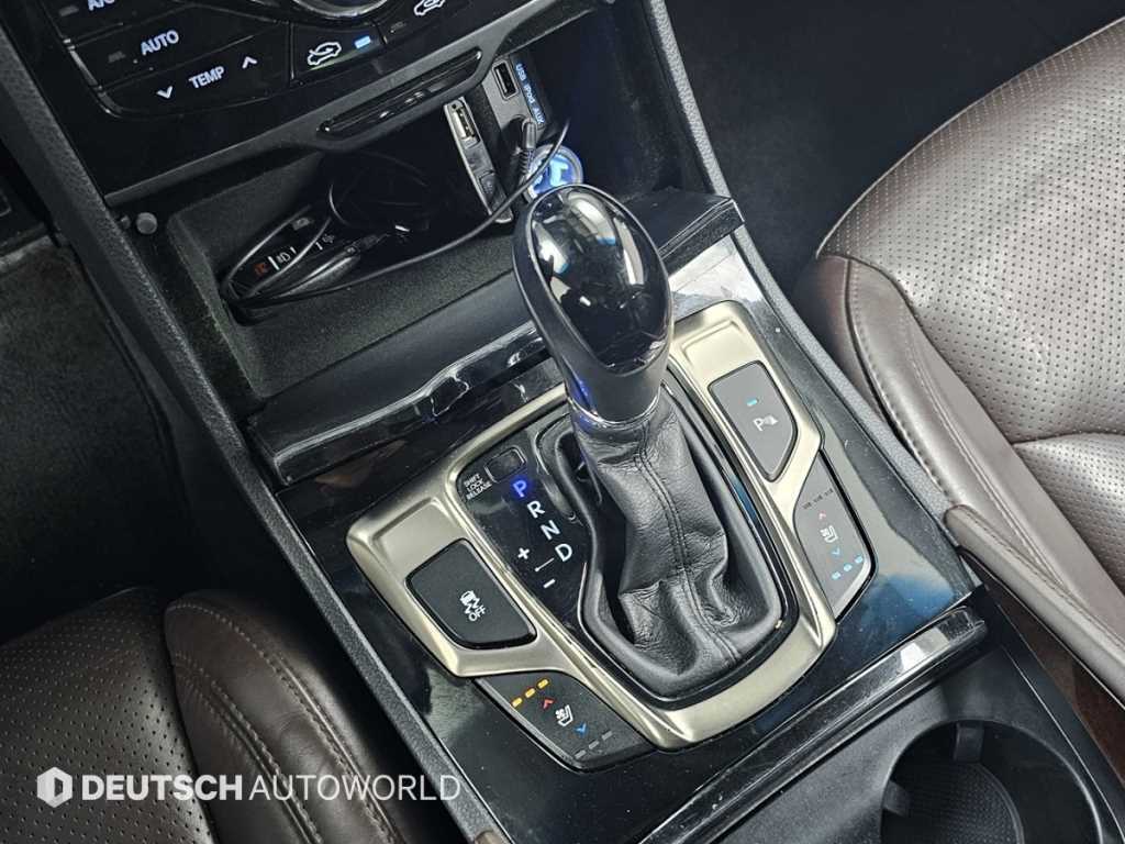 HYUNDAI Grandeur - Vista 9