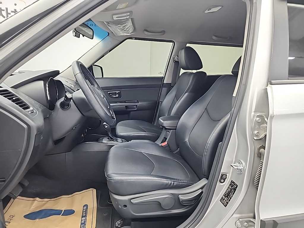 KIA Soul - Vista 11