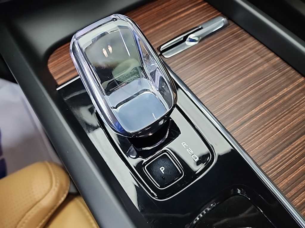 Volvo XC60 - Vista 8