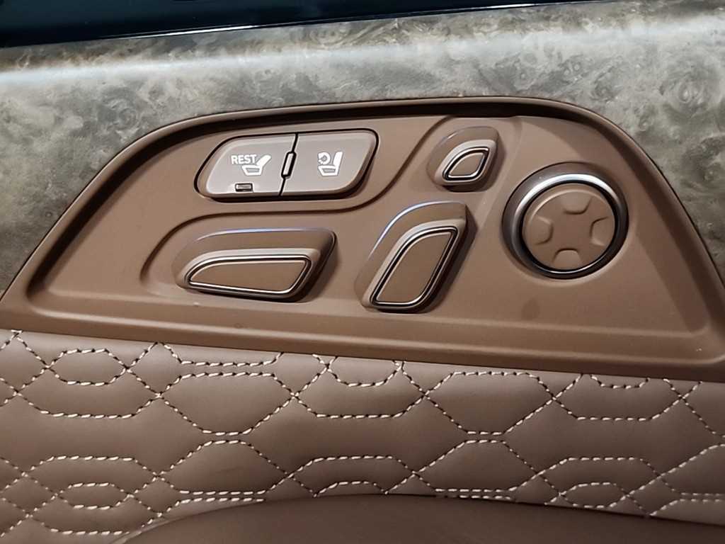 Genesis G90 2019 Negro - Importación desde Corea - HF Imports Iquique - Foto 15