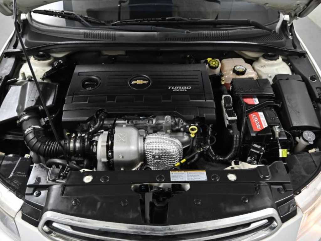 Chevrolet Cruise - Vista 6