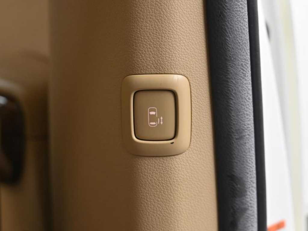 KIA Carnival 2018 - Importación desde Corea - HF Imports Iquique - Foto 18