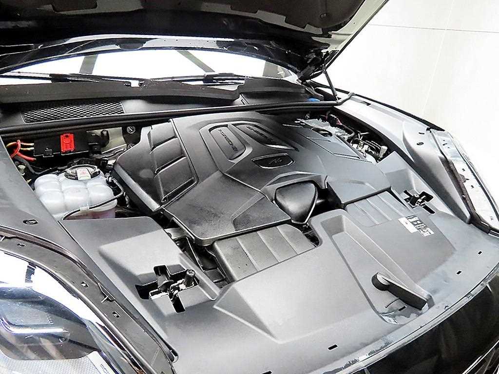 Porsche Cayenne 2024 Negro - Importación desde Corea - HF Imports Iquique - Foto 19