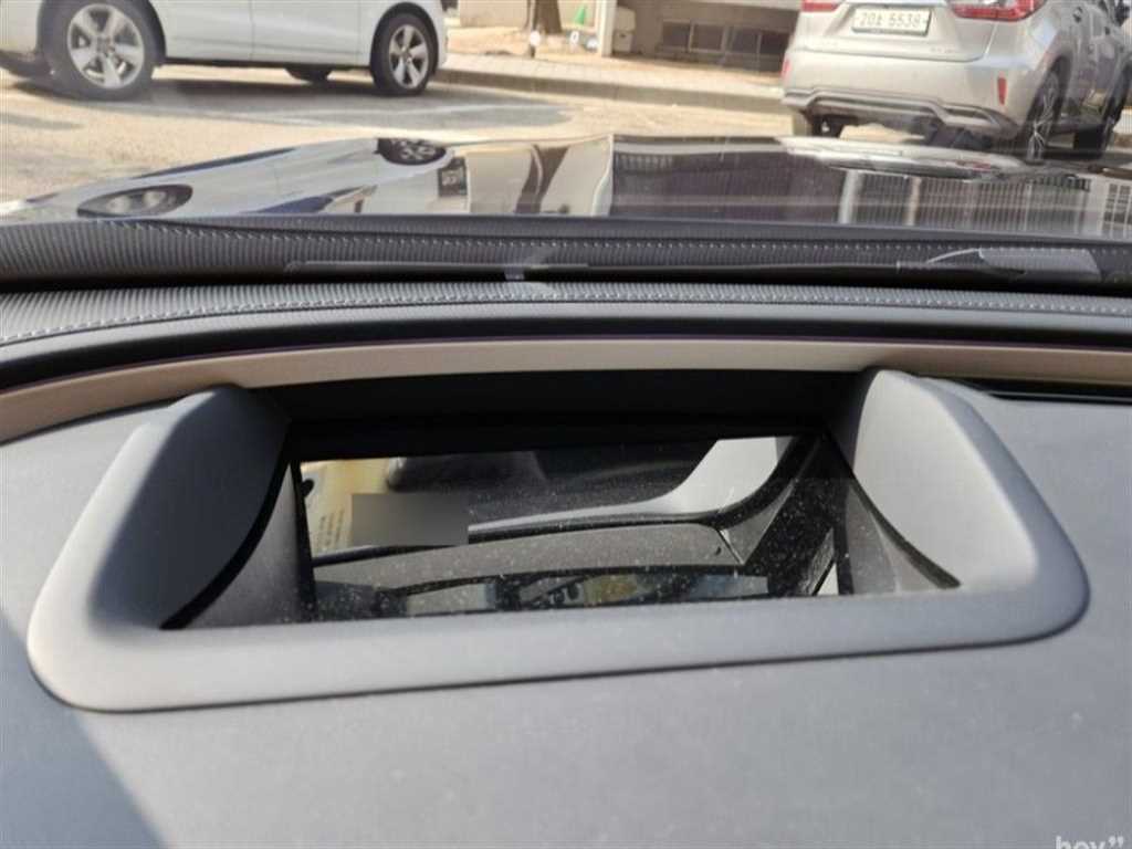 Mercedes Benz E class - Vista 4