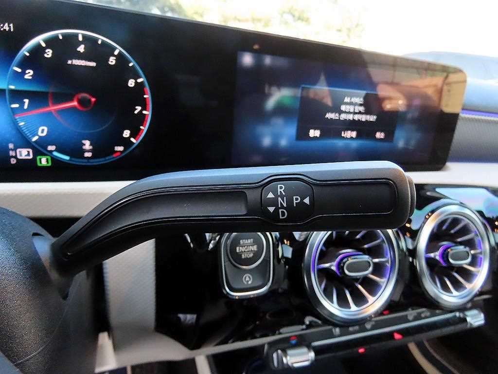 Mercedes Benz A Class - Vista 10