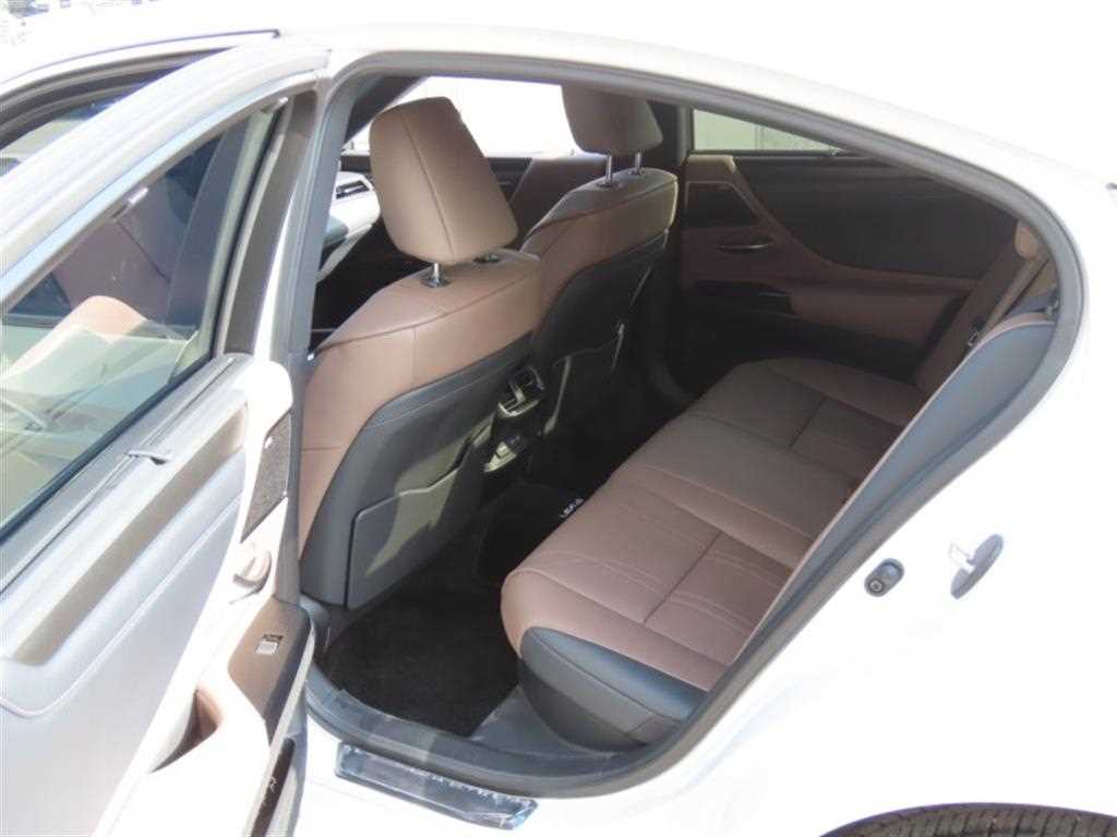 Lexus ES 2026 Blanco - Importación desde Corea - HF Imports Iquique - Foto 14