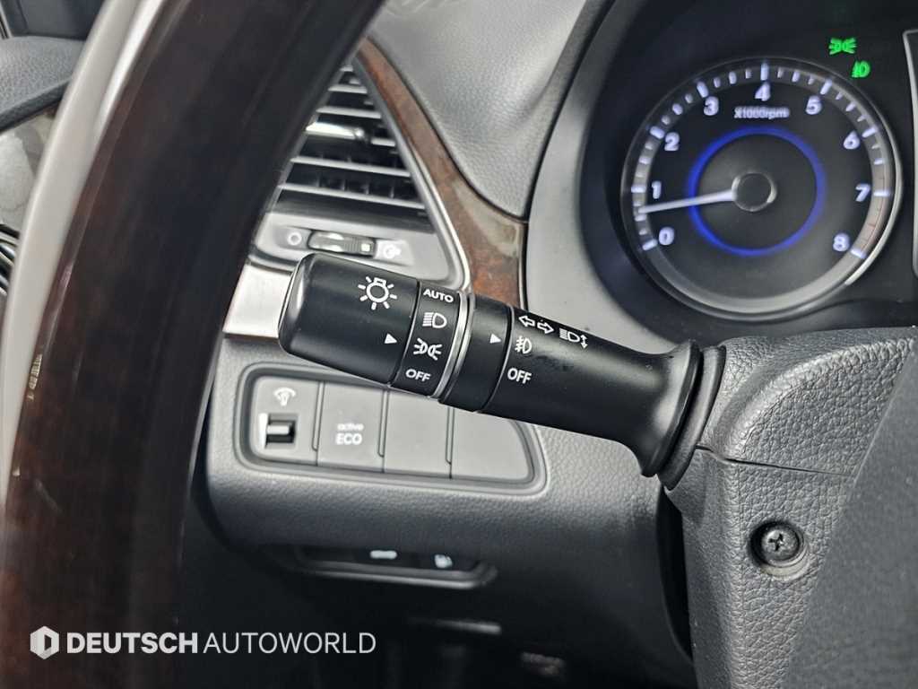 HYUNDAI Grandeur 2012 Gris - Importación desde Corea - HF Imports Iquique - Foto 17