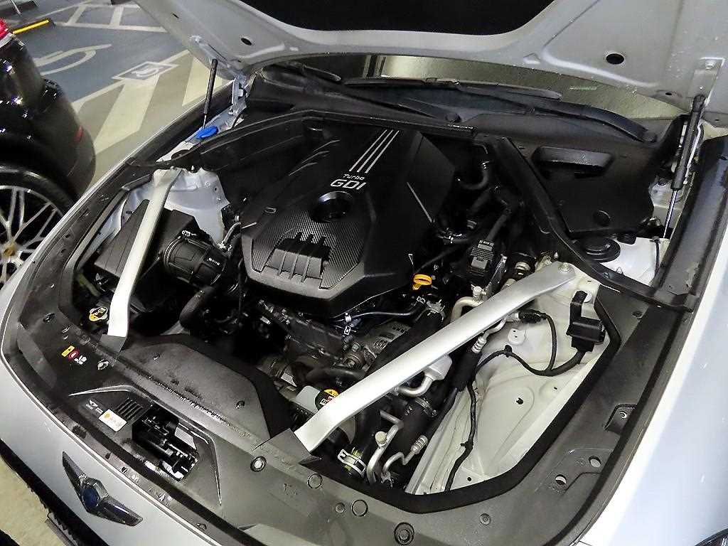 Genesis G70 2018 Plateado - Importación desde Corea - HF Imports Iquique - Foto 18