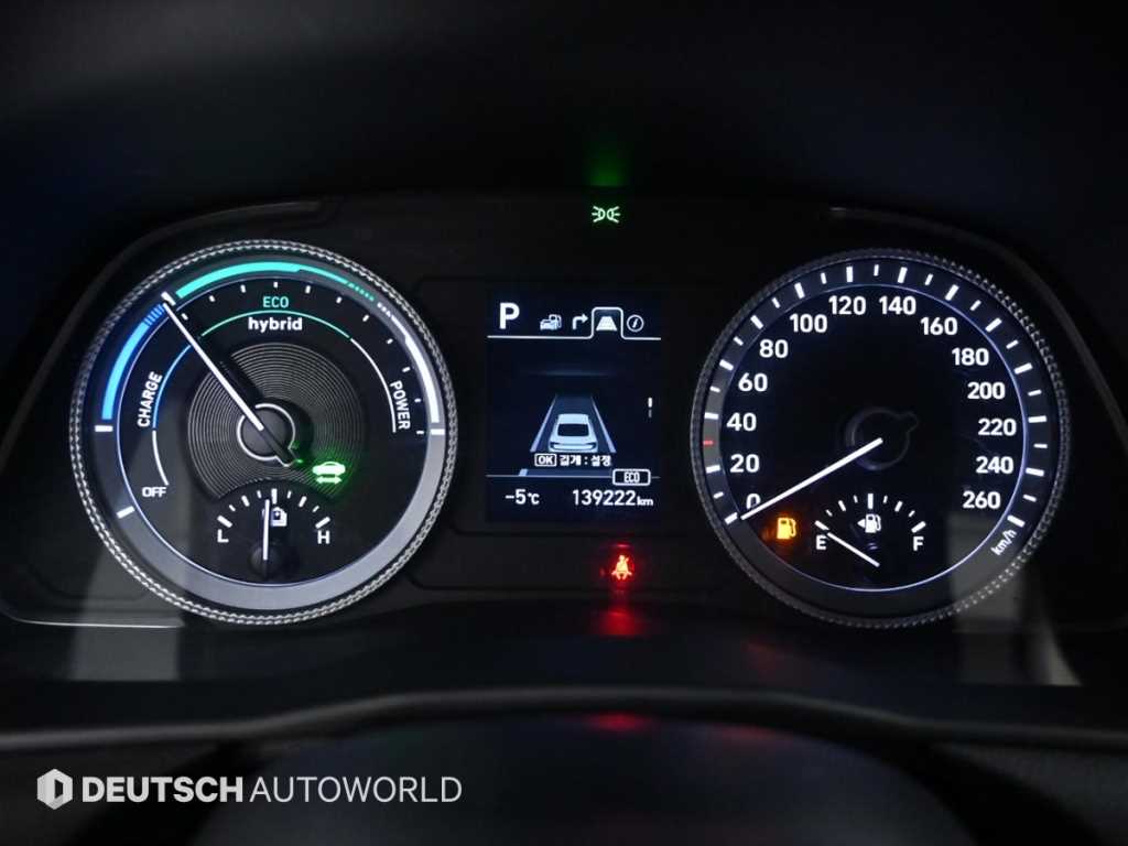 HYUNDAI Sonata - Vista 8