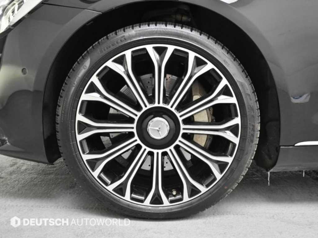 Mercedes Benz S Class - Vista 5