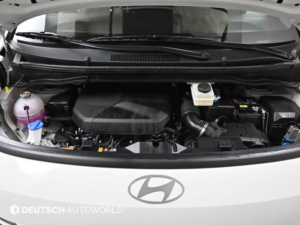 HYUNDAI Staria - Vista 6