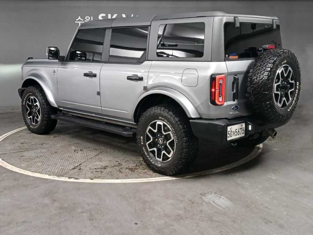 Ford Bronco - Vista 4