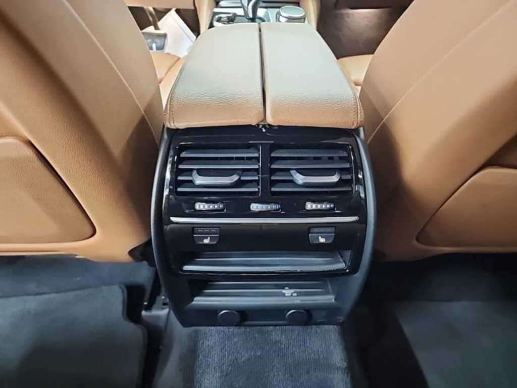 BMW 5 Series 2018 Blanco - Importación desde Corea - HF Imports Iquique - Foto 13